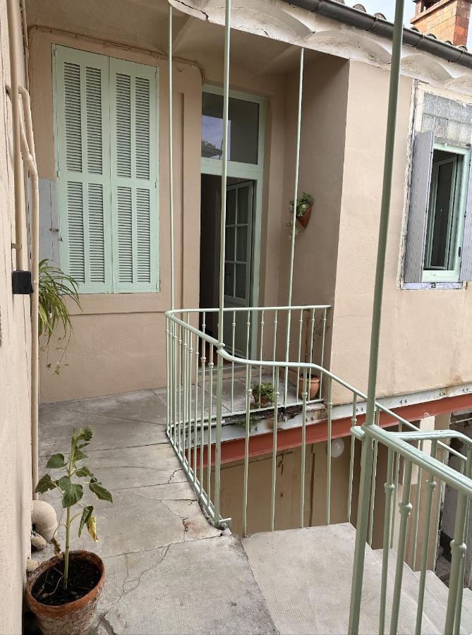 Le Petit Provencal Apartment Nimes Ngoại thất bức ảnh