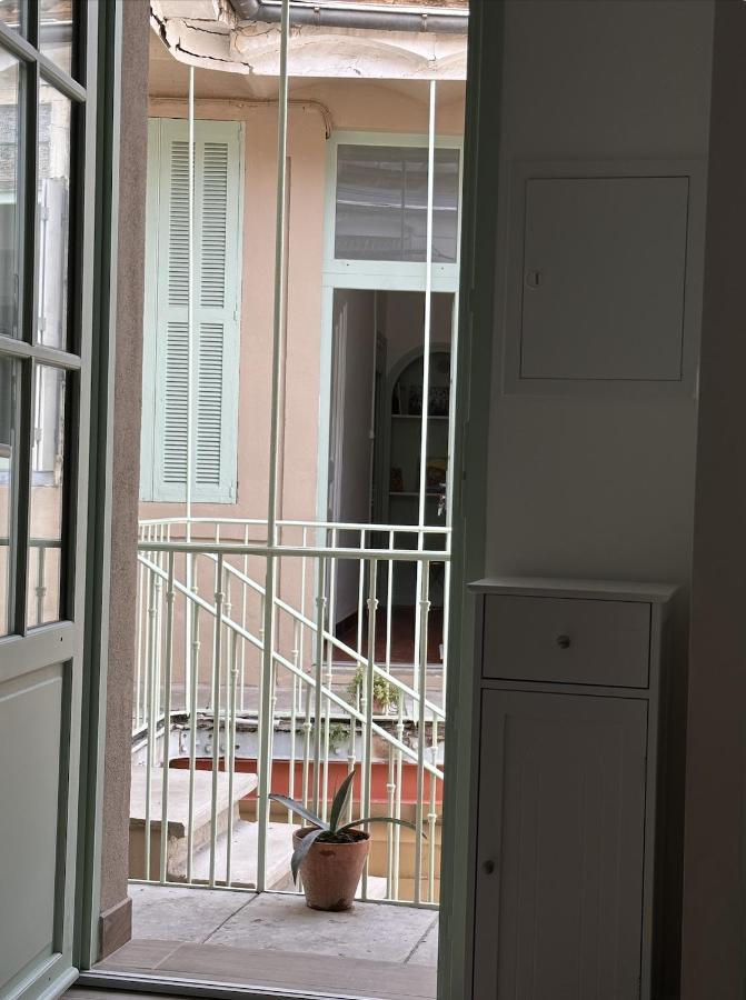 Le Petit Provencal Apartment Nimes Ngoại thất bức ảnh